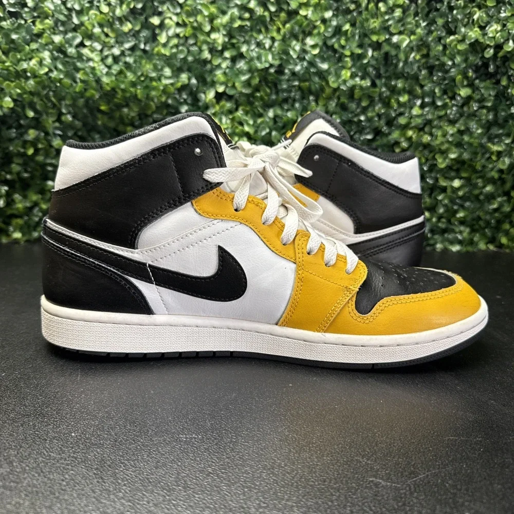 Jordan Air Jordan 1 Mid Yellow Men's Sneakers Size 9.5 DQ8426-701